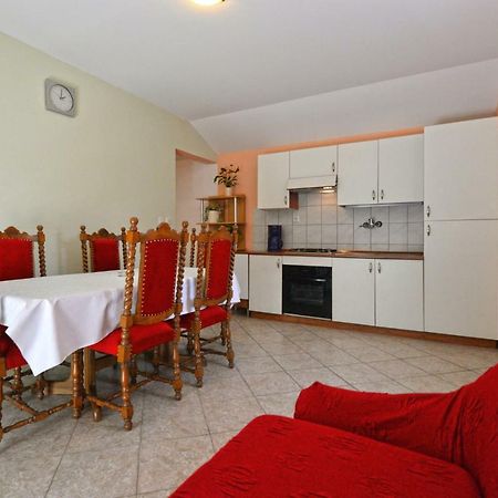 Apartmani Sime Бетина Экстерьер фото
