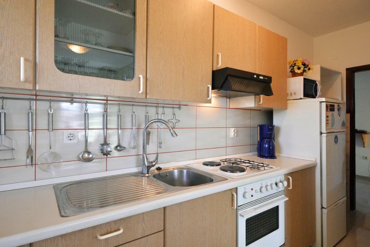 Apartmani Sime Бетина Экстерьер фото